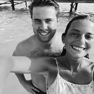 35f0e827-48bf-4b8c-91d8-7767dd2507f3 2